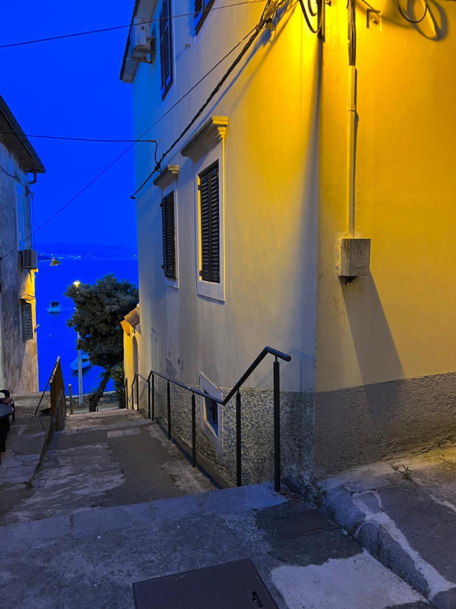 Apartament Mirna - What Is What Get Opatija